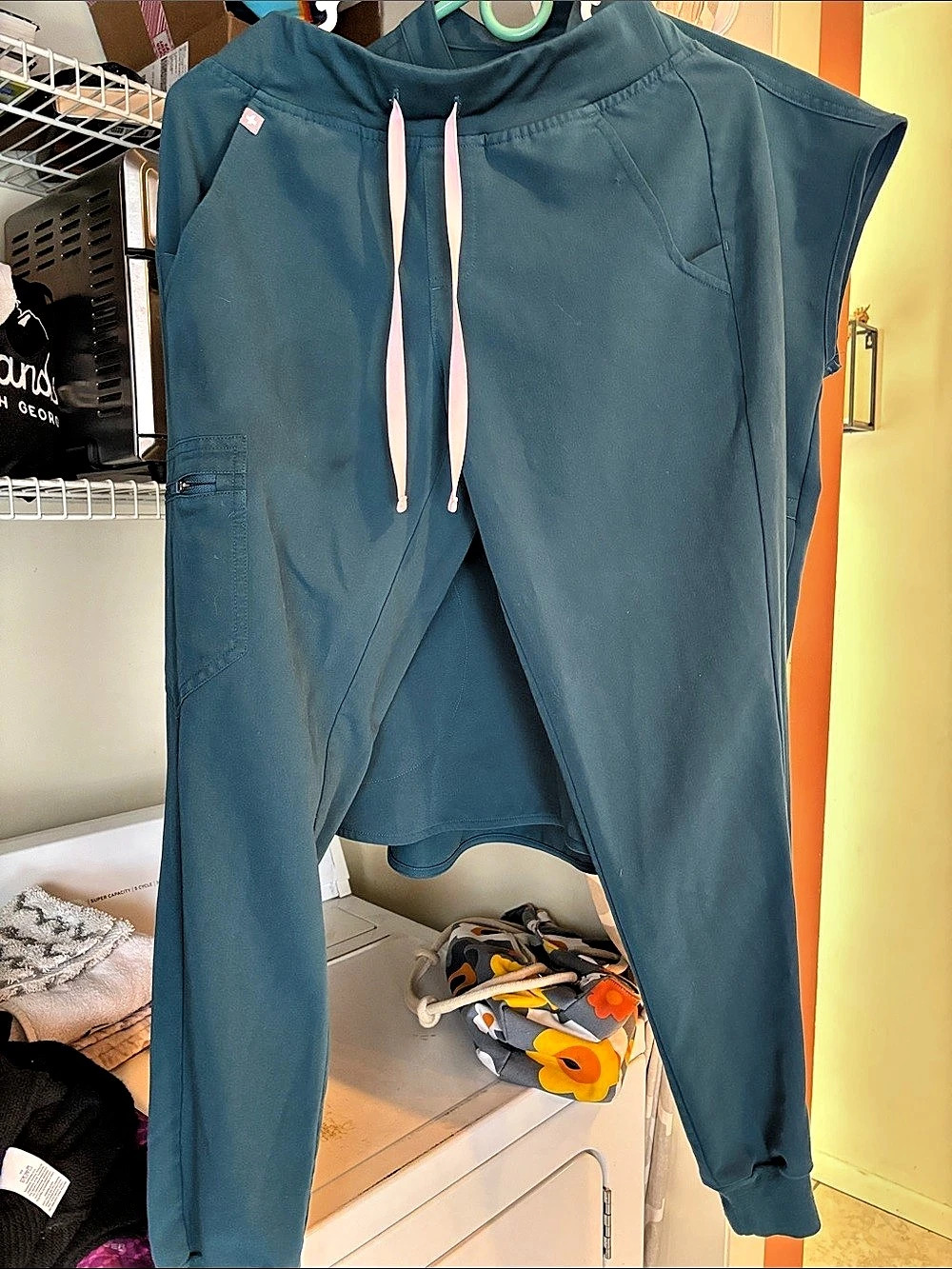 FIGS Technical Collection Jogger Pants and top in Blueish green Size Small